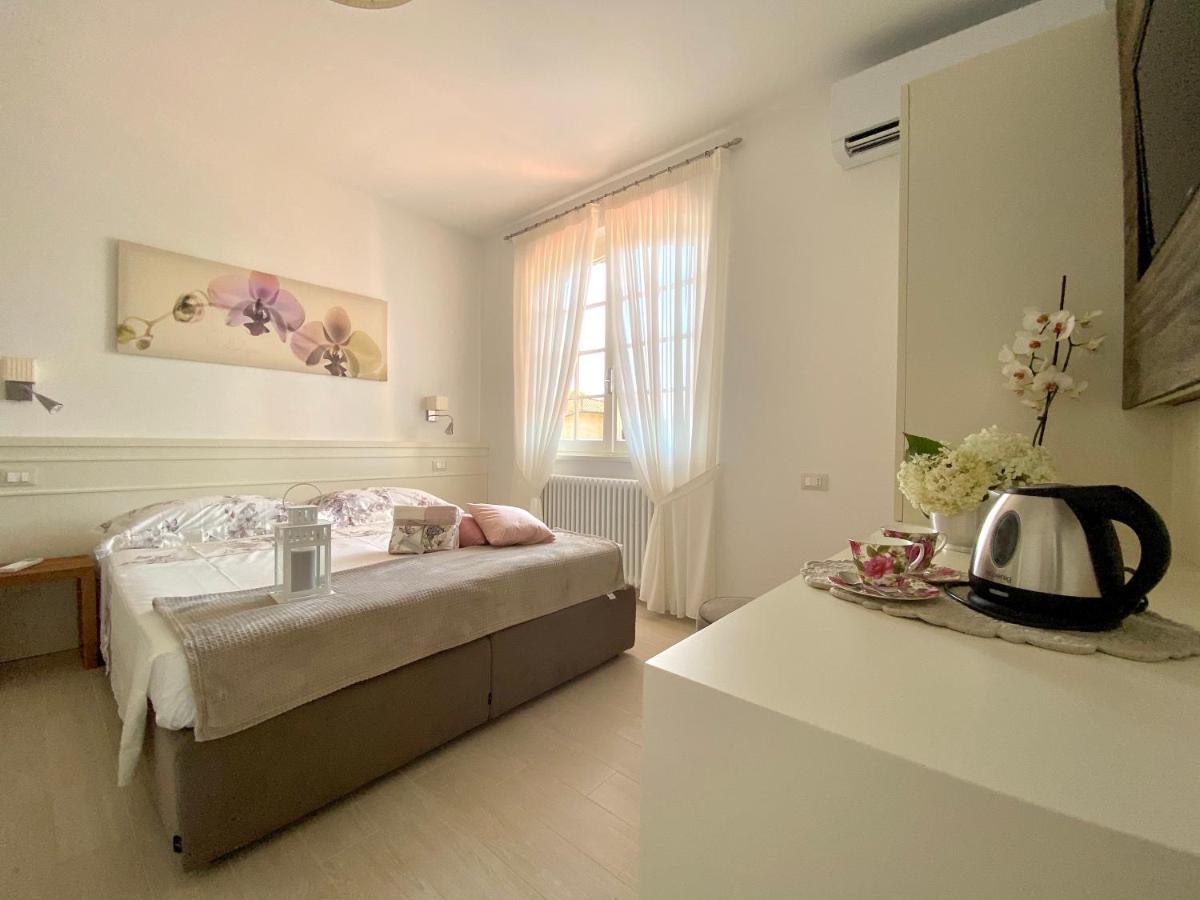 קמאיורה Bellaisa Bed & Breakfast מראה חיצוני תמונה
