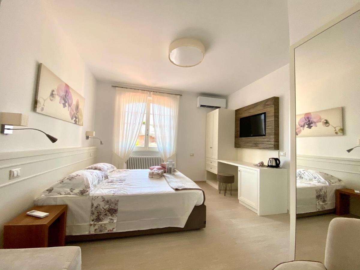 קמאיורה Bellaisa Bed & Breakfast מראה חיצוני תמונה