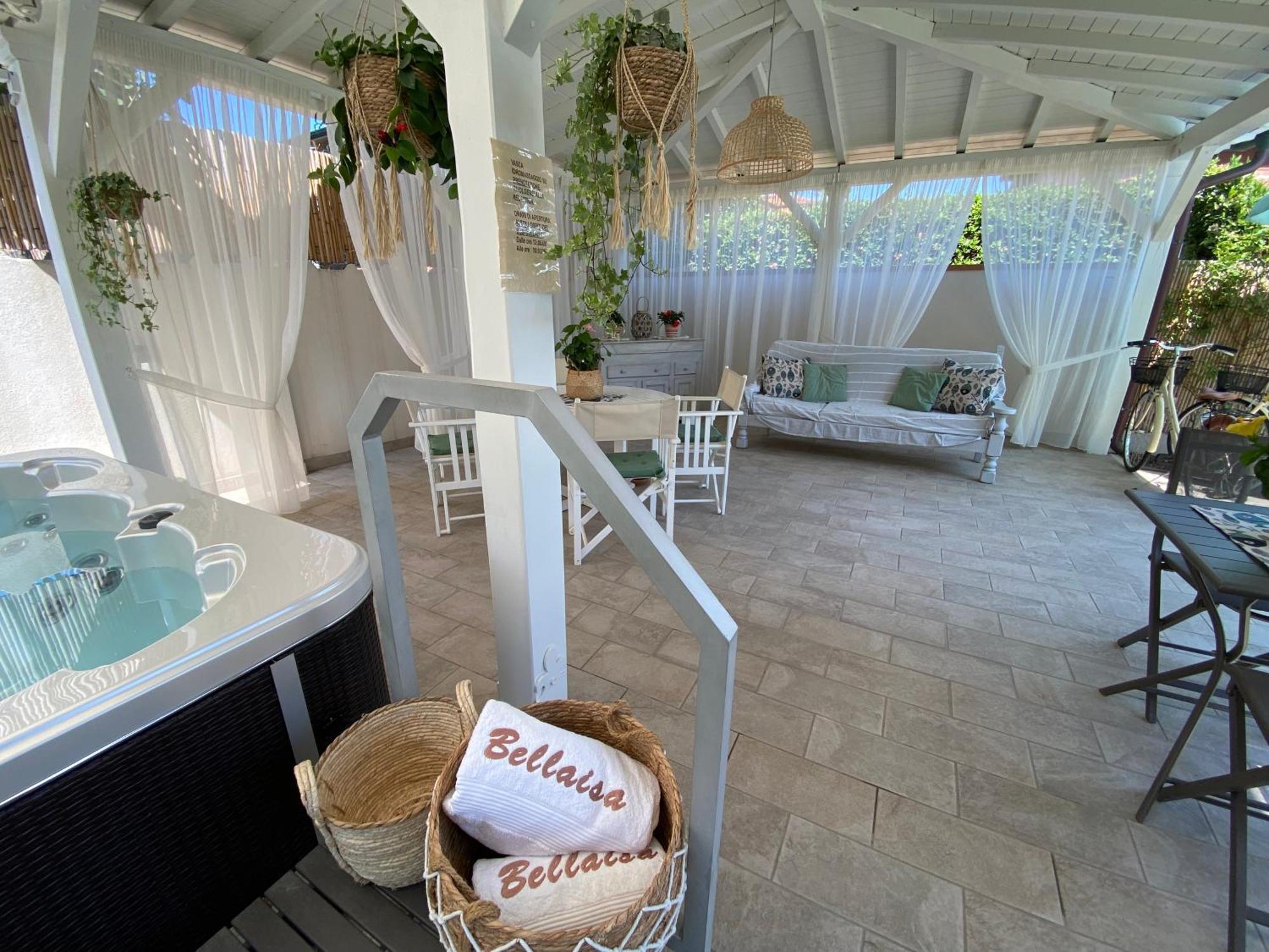 קמאיורה Bellaisa Bed & Breakfast מראה חיצוני תמונה